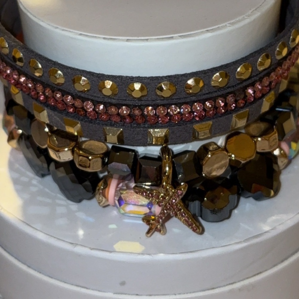 Bomb Party Airplane Stack